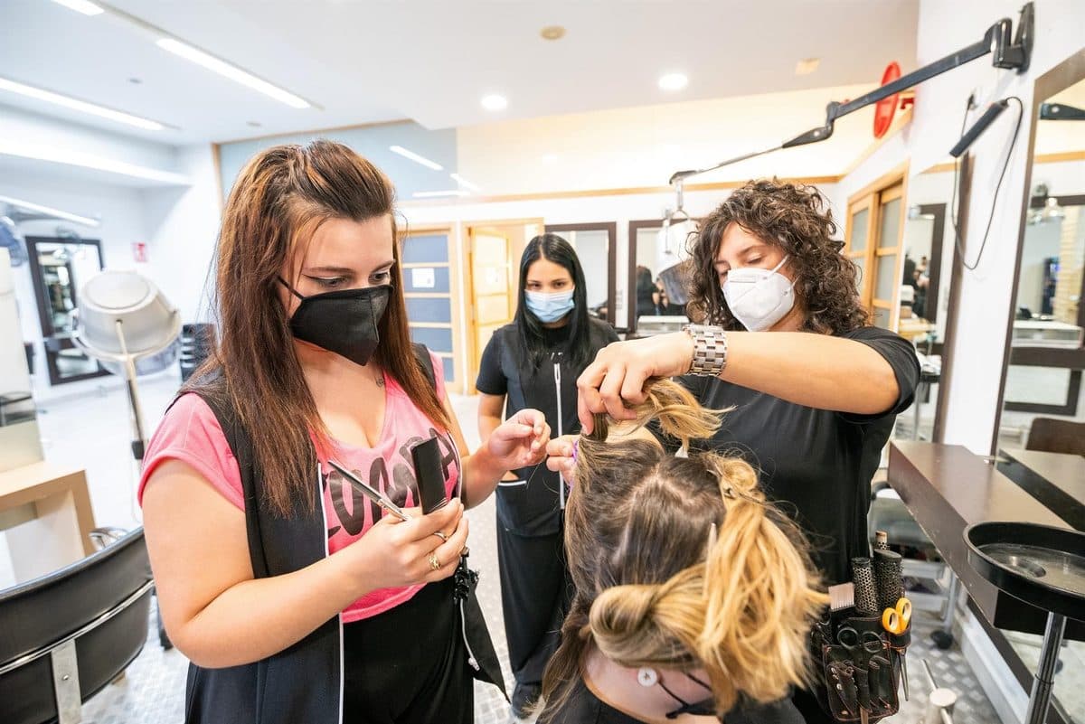 Instalaciones de la escuela de peluquería y estética Ondas & Perfil en O Porriño